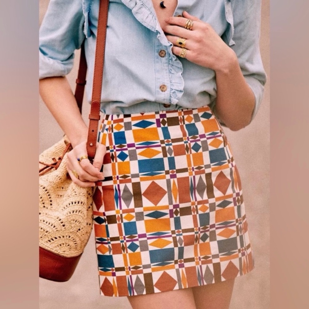Sezane Malia Skirt Mini 70s Ditsies Size 36 US 4